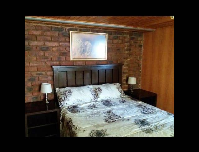1 BEDROOM PROPERTY TO RENT IN POTCHEFSTROOM CENTRAL